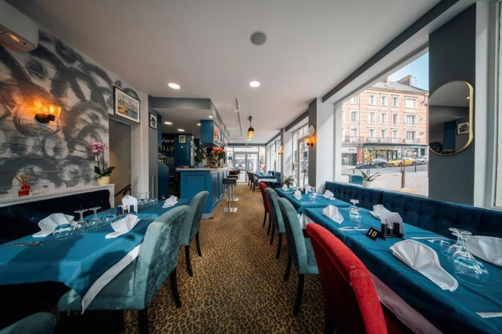 Brit Hotel Privilege Lisieux - La Villa Des Arts 외부 사진