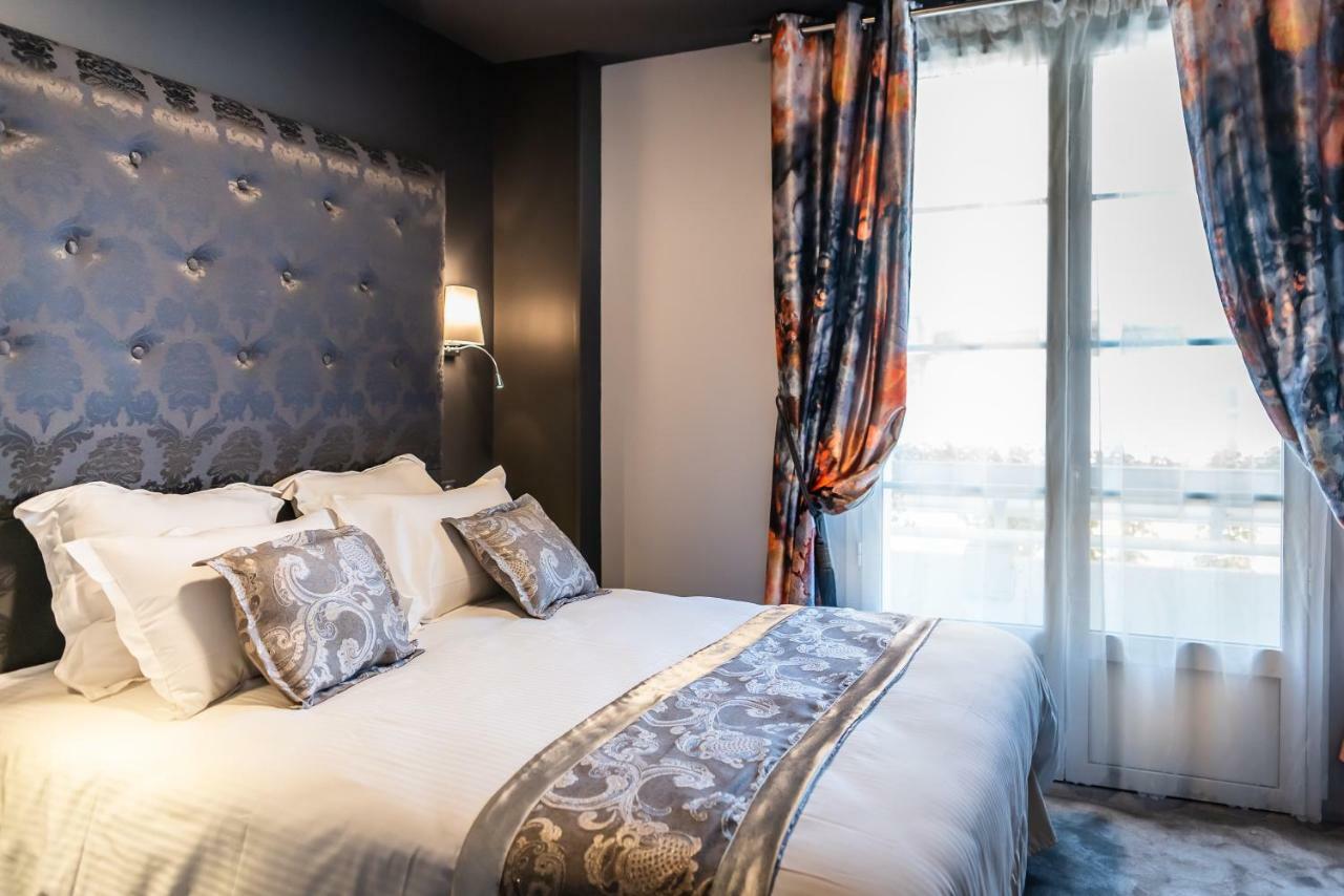 Brit Hotel Privilege Lisieux - La Villa Des Arts 외부 사진